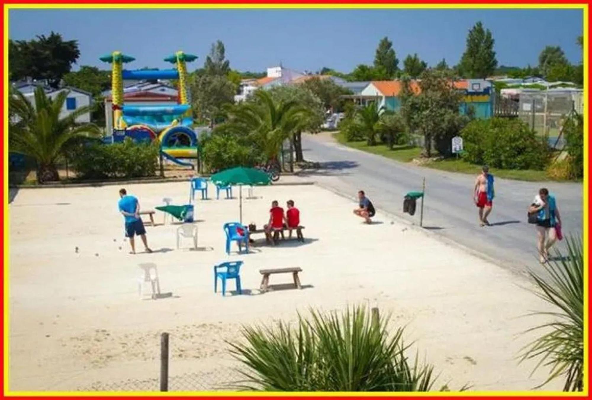 Bungalow De 2 Chambres Avec Piscine Partagee Sauna Et Terrasse A Saint Denis D'Oleron A 1 Km De La Plage Kültér fotó